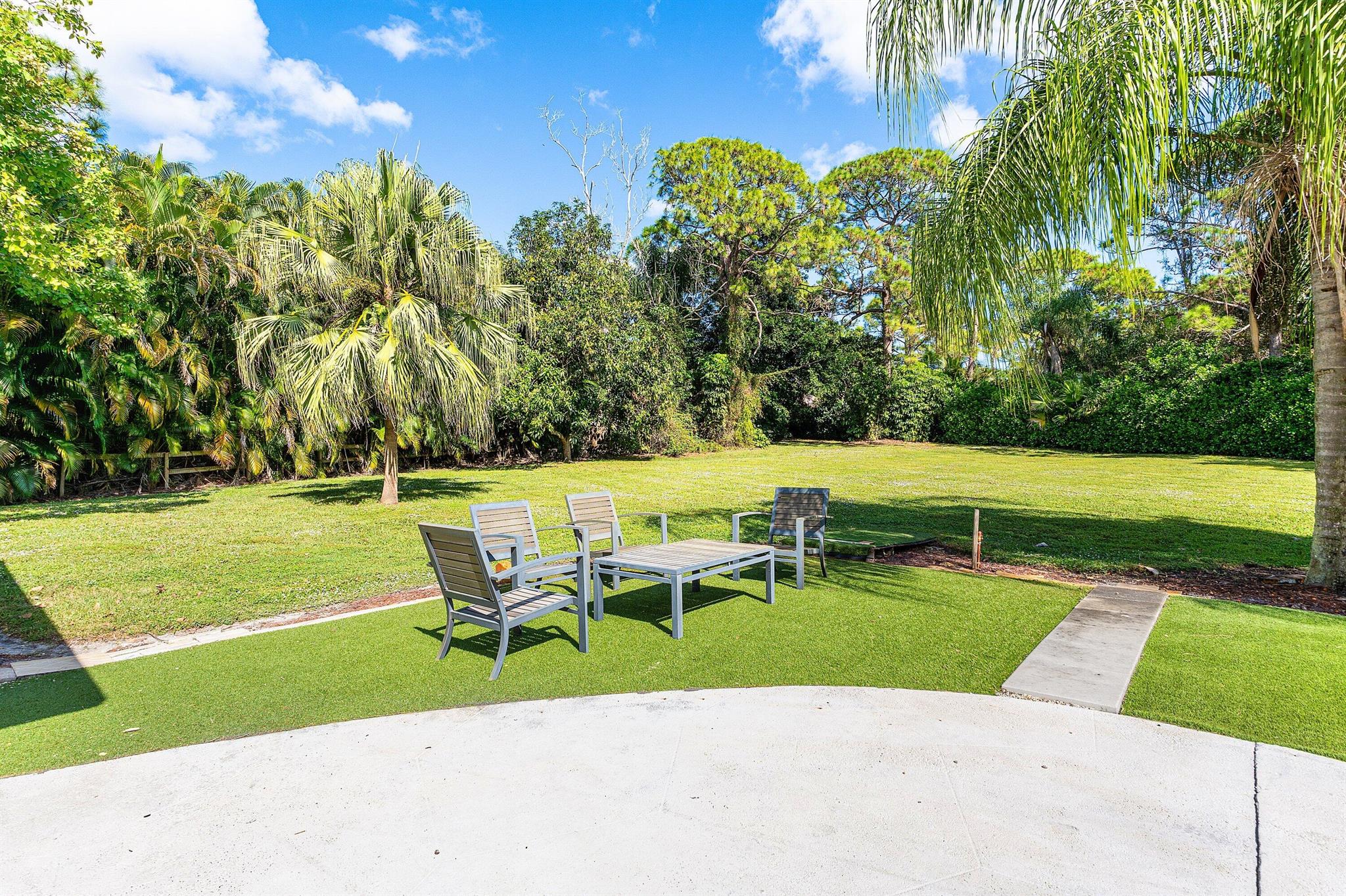 IMPERIAL WOODS - Residential