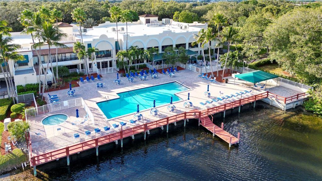 PINE ISLAND RIDGE - Residential