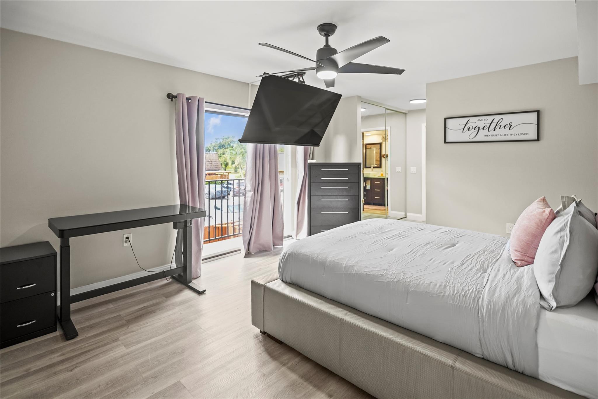 PINE ISLAND RIDGE - Residential