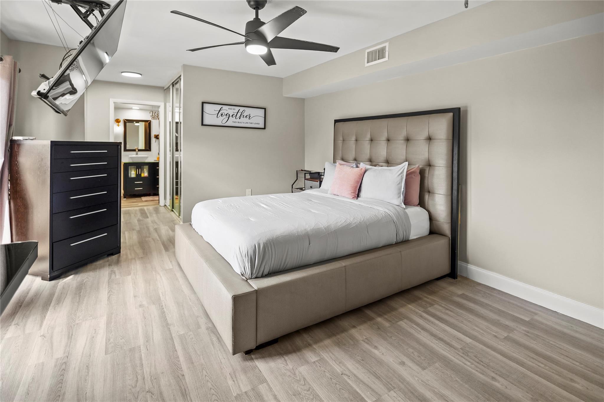 PINE ISLAND RIDGE - Residential
