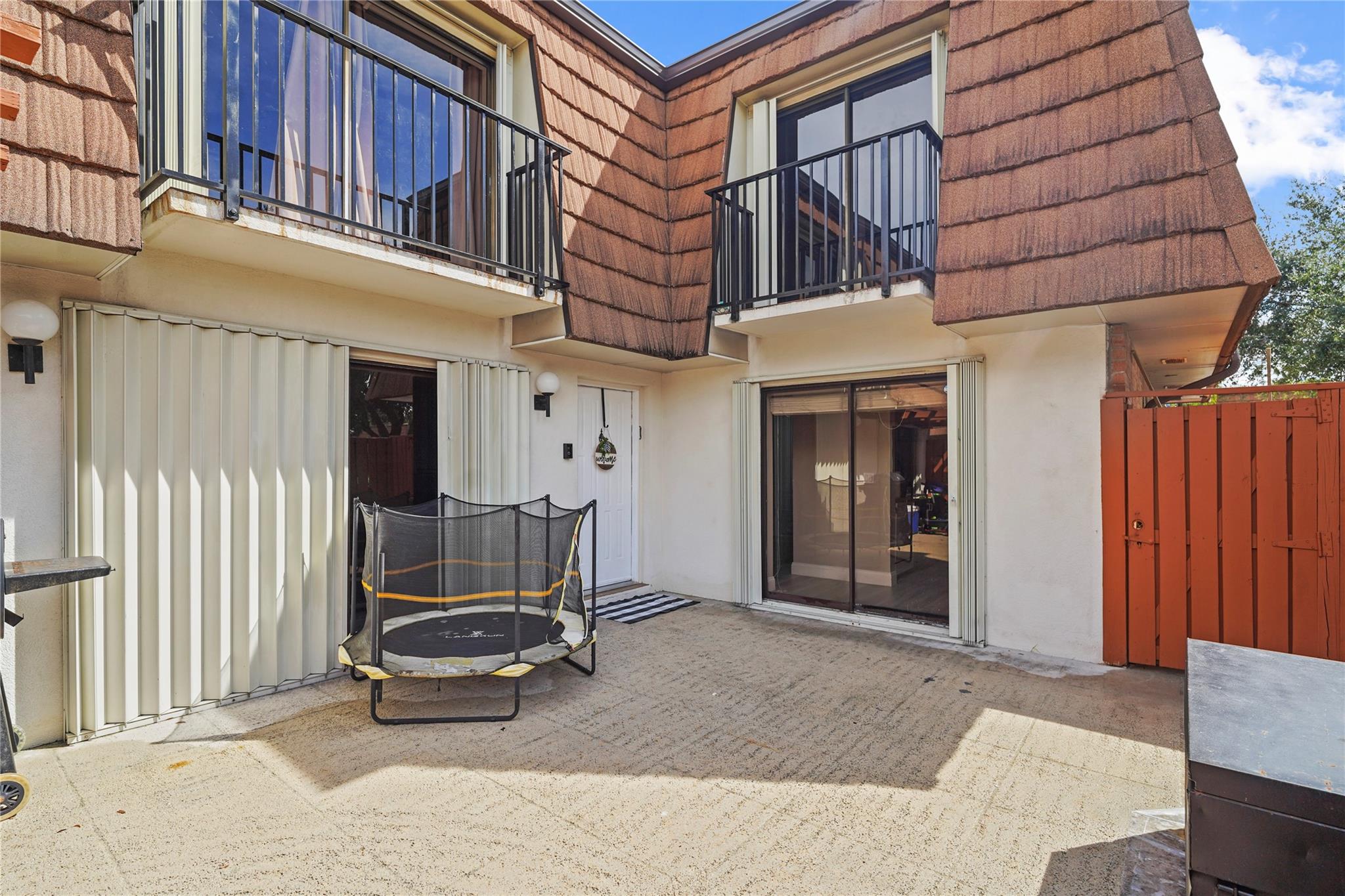 PINE ISLAND RIDGE - Residential
