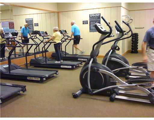 KINGS POINT FLANDERS CONDOS - Residential