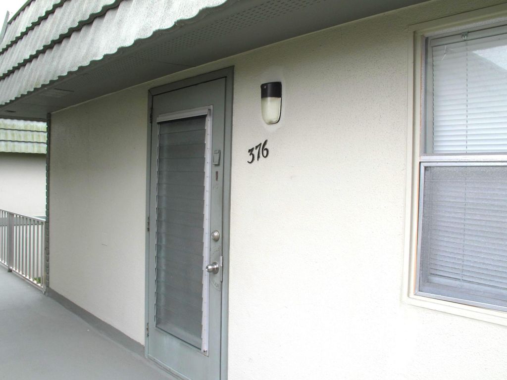 Photo of 376 Flanders #H, Delray Beach, FL 33484 (MLS # B26003908)