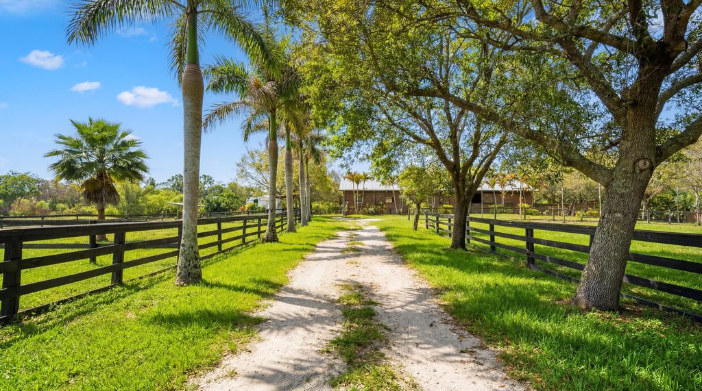 Photo of 12440 Tangerine Boulevard, The Acreage, FL 33412 (MLS # B26004686)