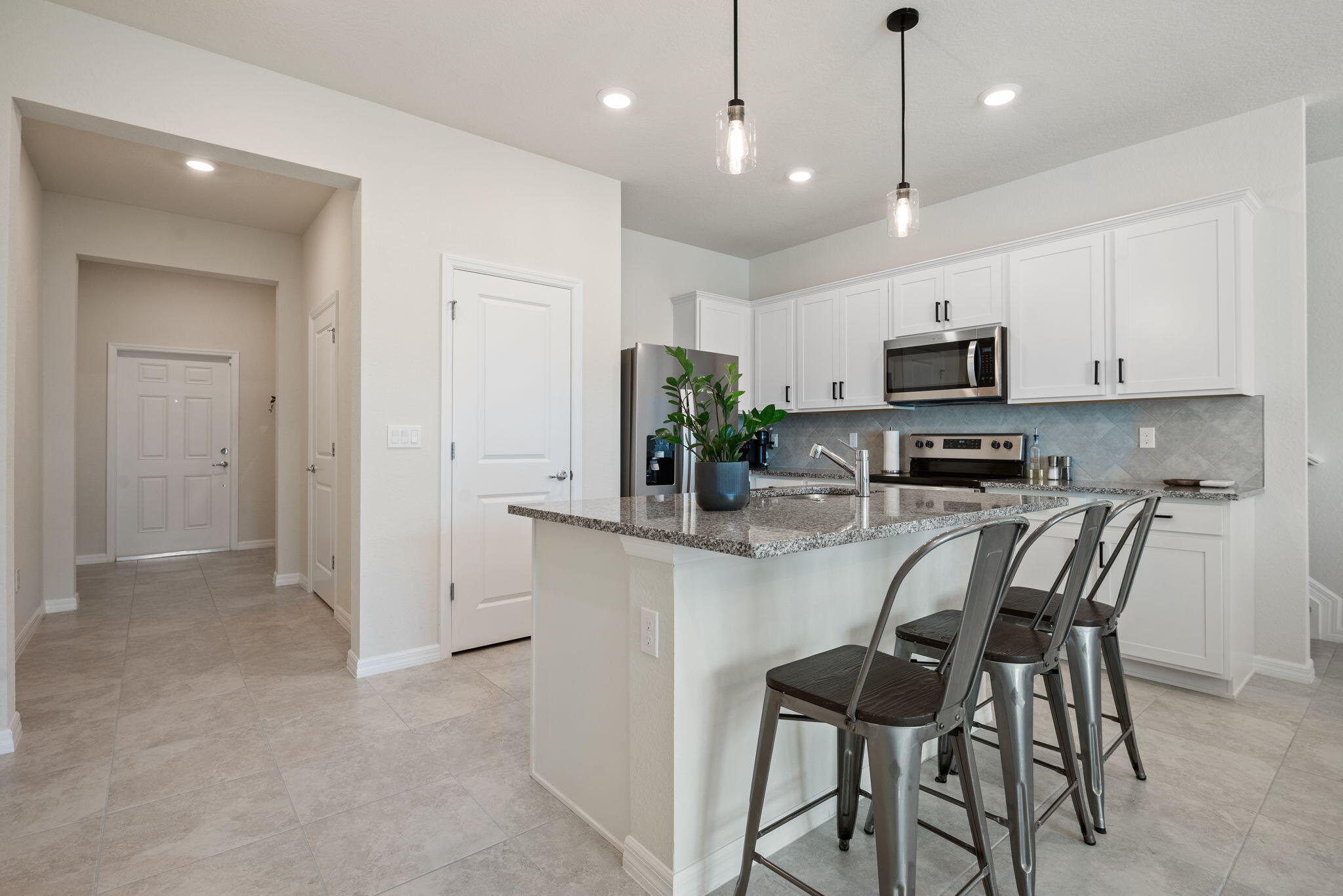 SOMERSET PLAZA - Residential