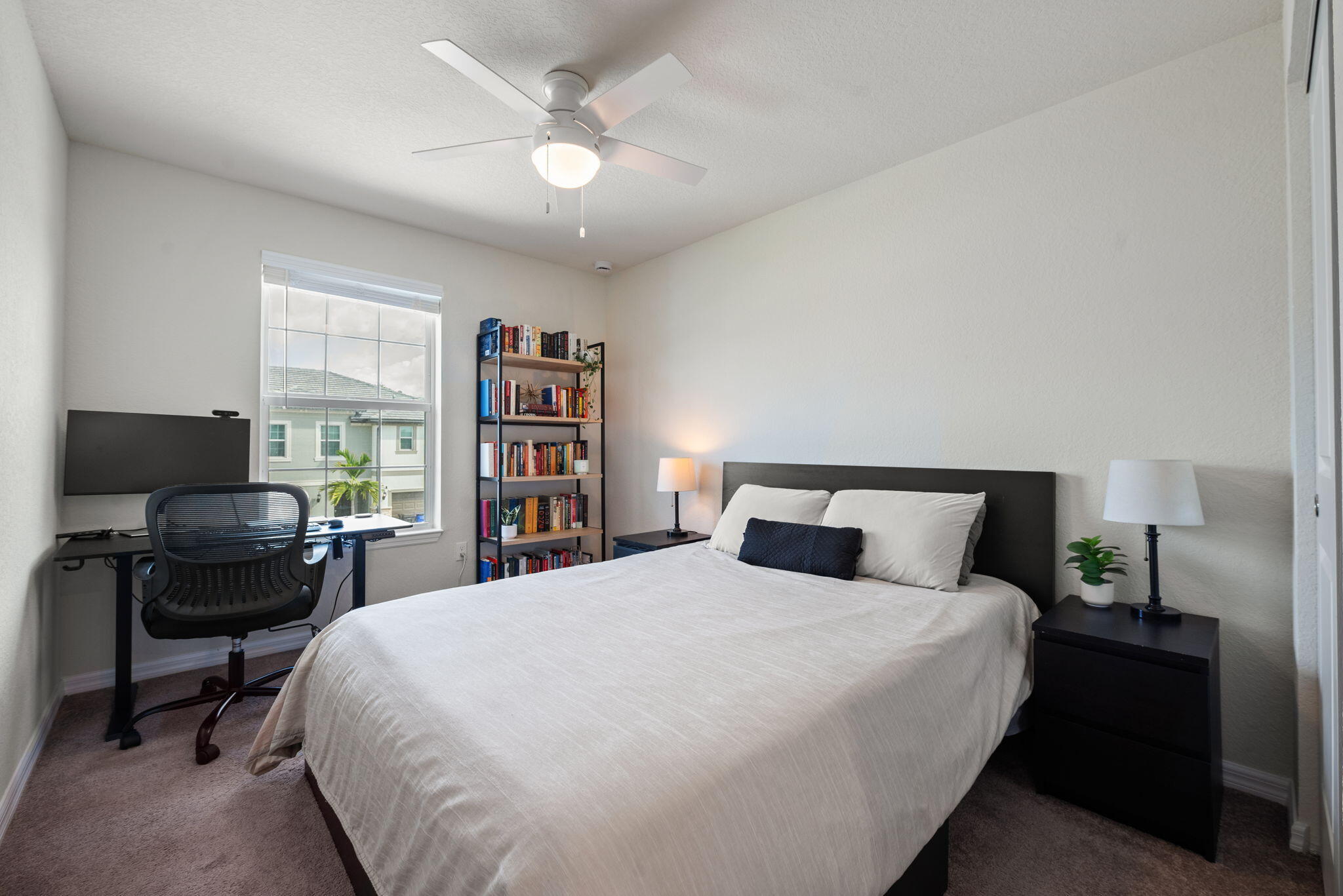 SOMERSET PLAZA - Residential