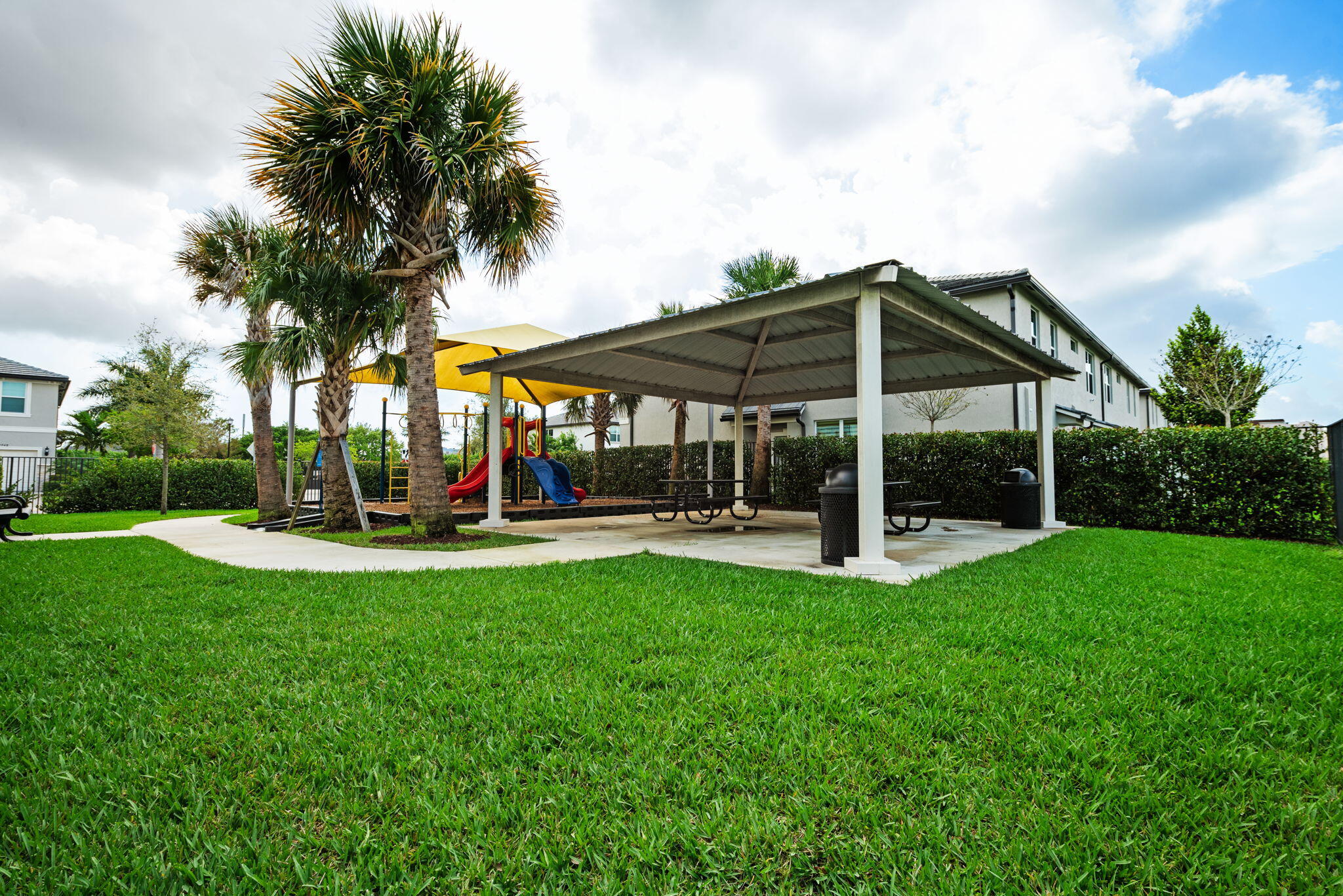 SOMERSET PLAZA - Residential