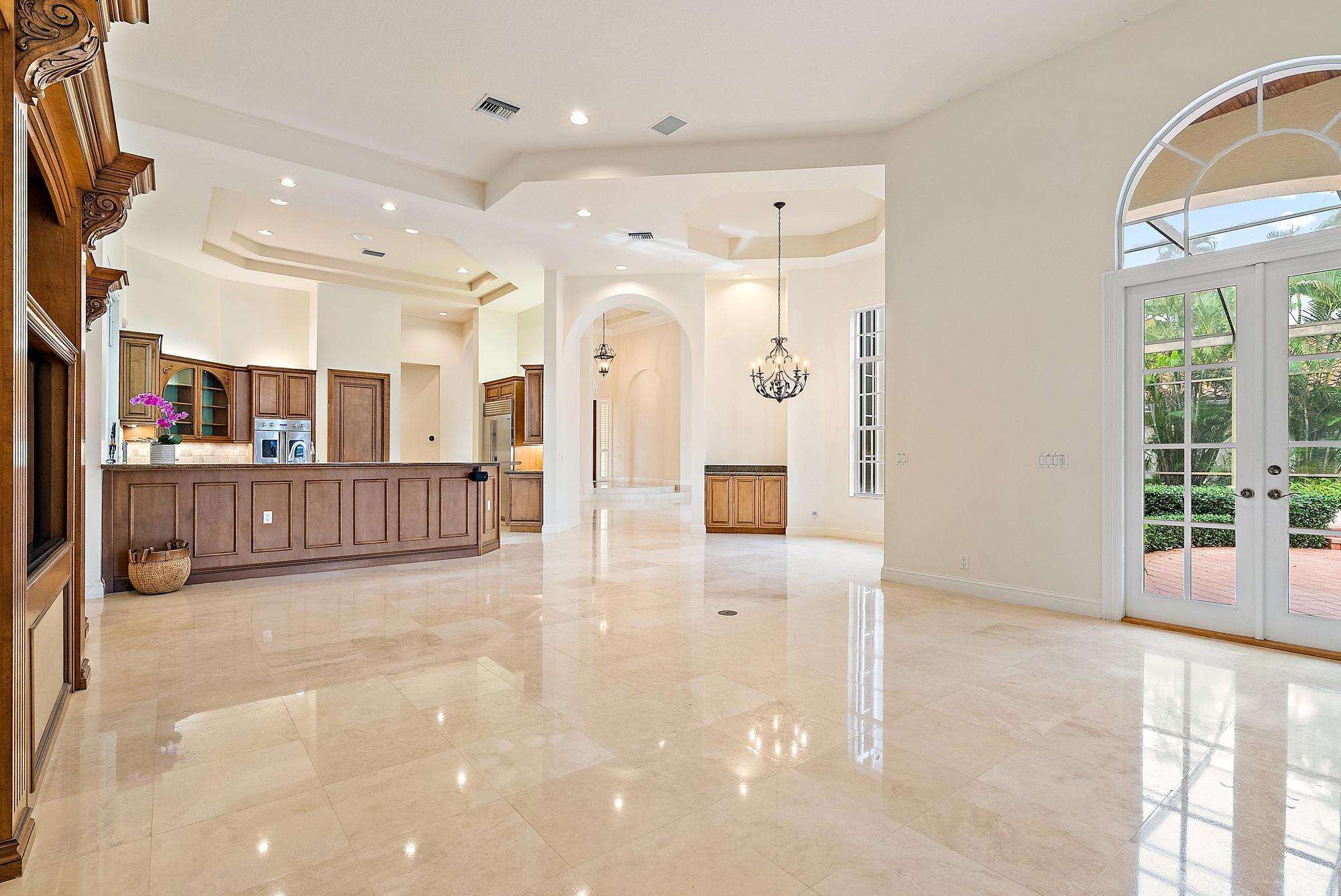 IBIS GOLF AND COUNTRY CLU - Residential