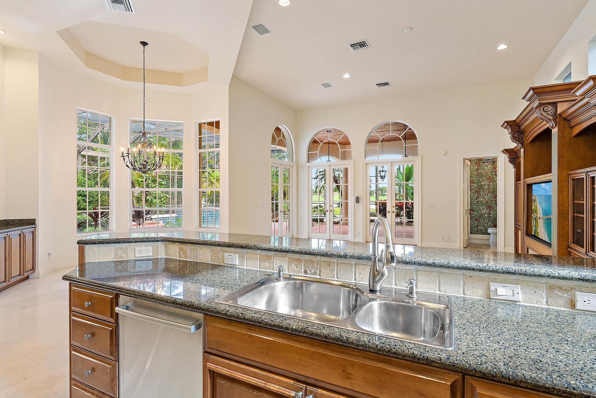 IBIS GOLF AND COUNTRY CLU - Residential