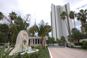 TIARA CONDO - Residential