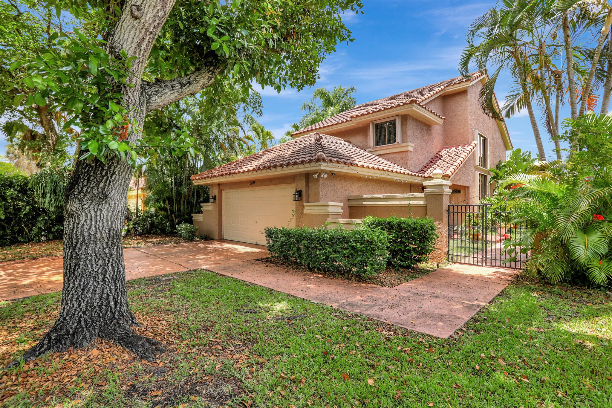 VILLAGES OF HILLSBORO - Residential