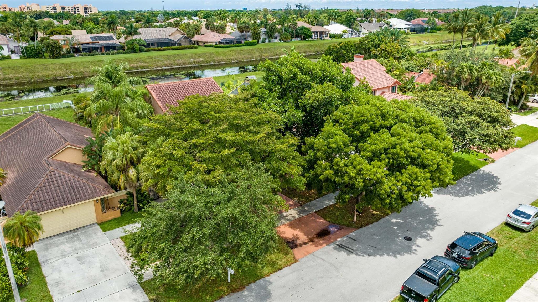 VILLAGES OF HILLSBORO - Residential