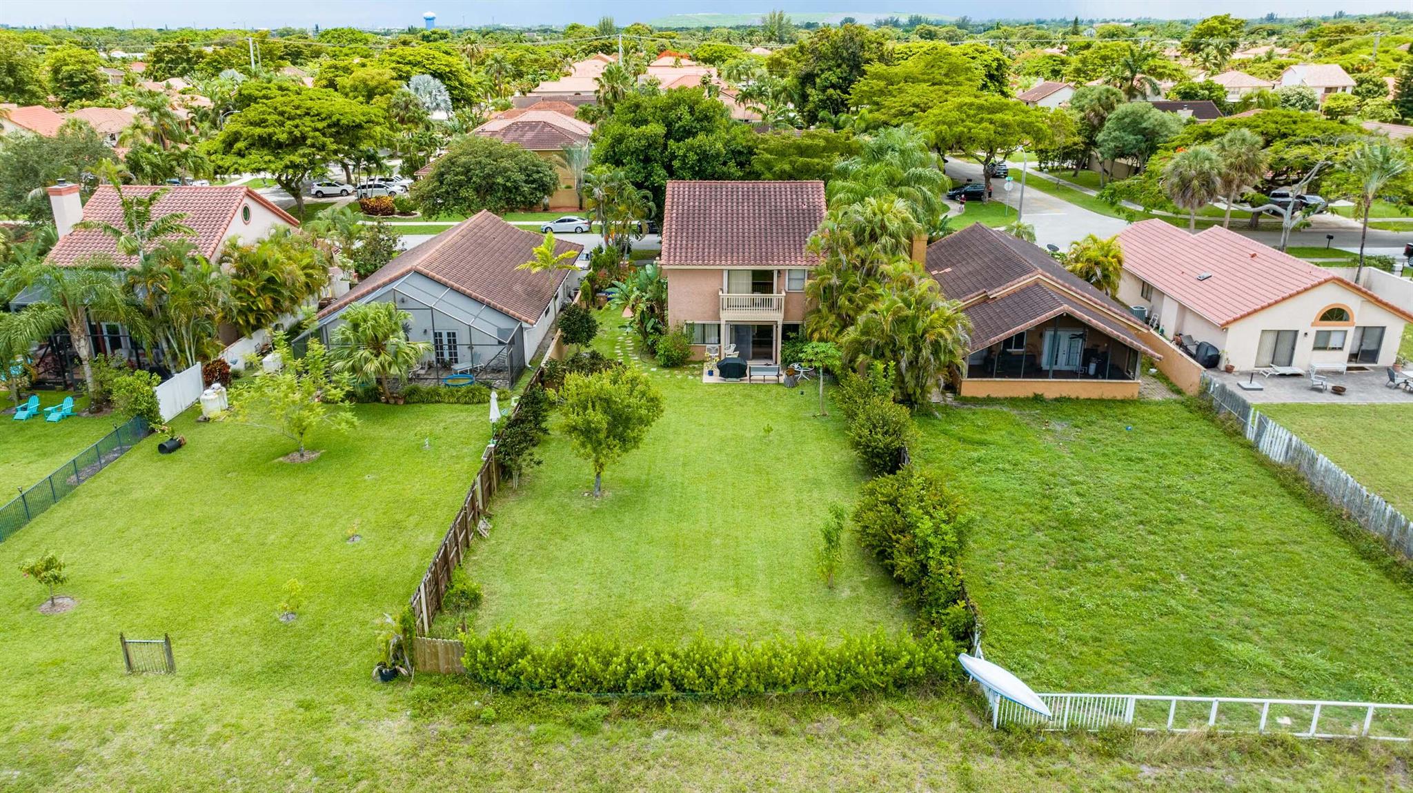 VILLAGES OF HILLSBORO - Residential