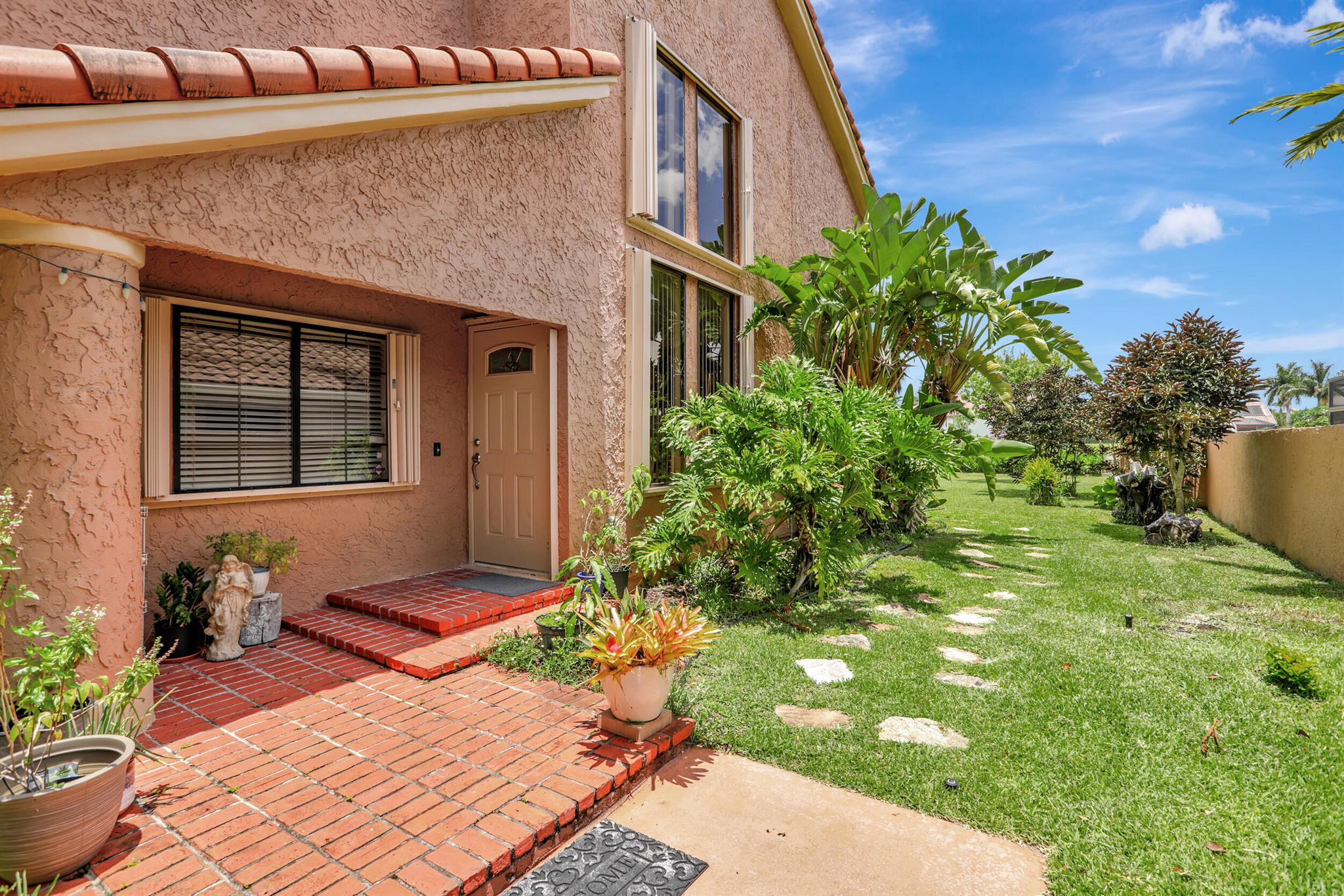 VILLAGES OF HILLSBORO - Residential