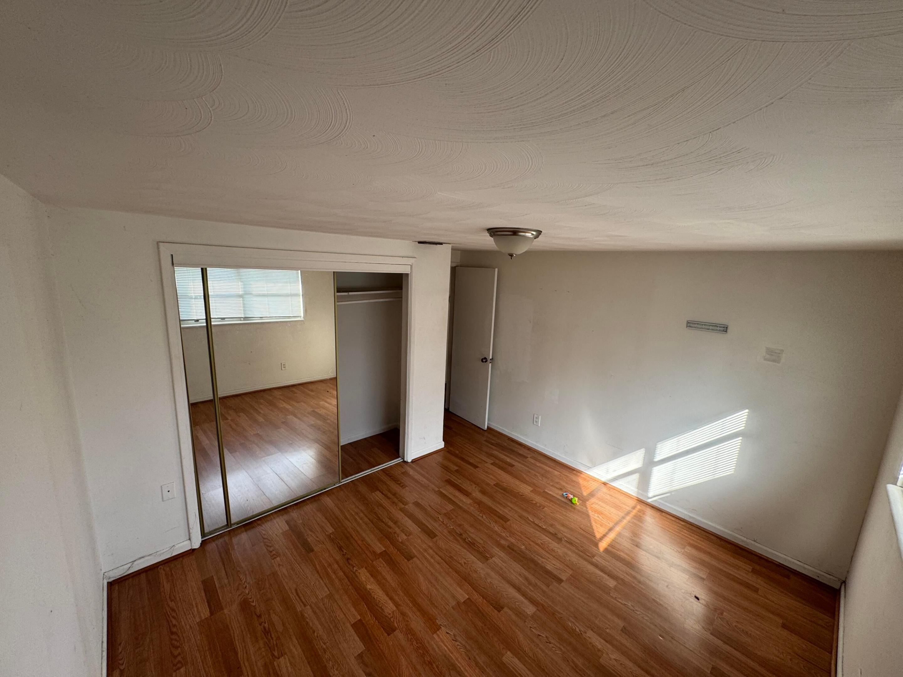 ROYAL PALM ESTATES - Residential