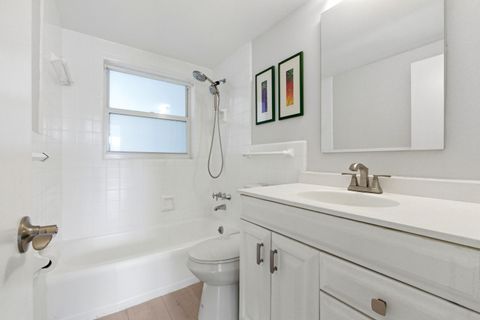180 Isle Of Venice Drive 331 Fort Lauderdale FL 33301