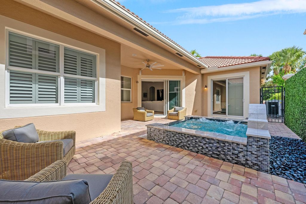 Photo of 12025 Aviles Circle, Palm Beach Gardens, FL 33418 (MLS # R11101501)