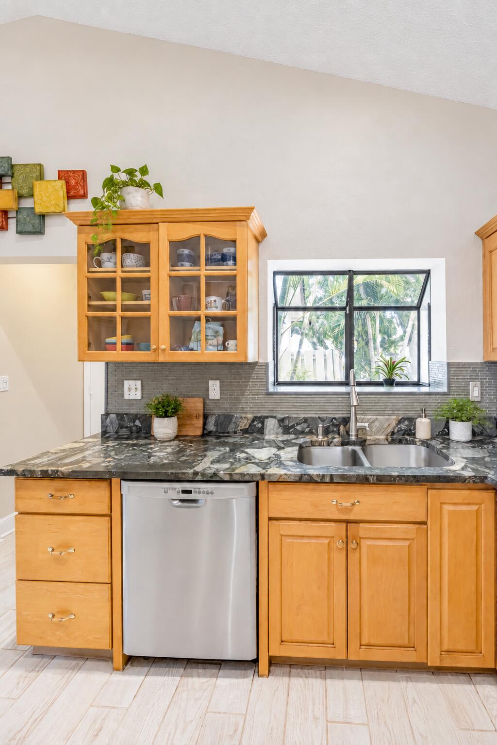 Properties 980 Rainberry Lake Drive