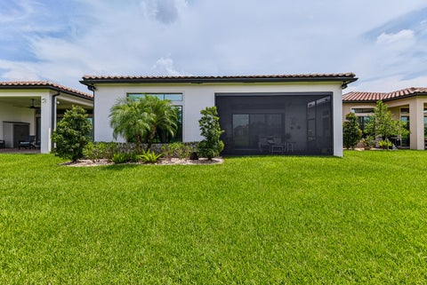 Tiny photo for 8047 JUNIPER Drive, Parkland, FL 33067 (MLS # B26066202)