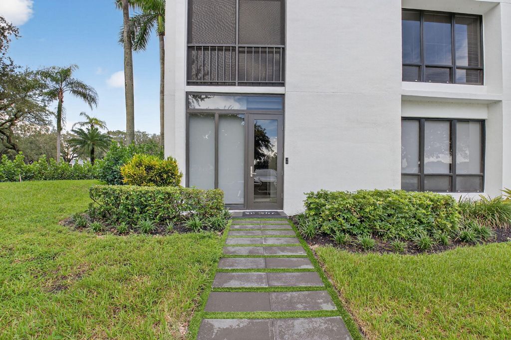 Photo of 7847 Lakeside Boulevard #1014, Boca Raton, FL 33434 (MLS # R11147159)