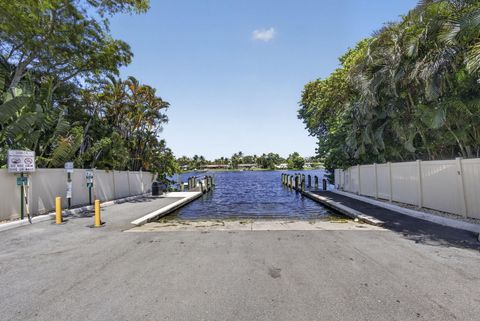 Tiny photo for 8111 W Lake Drive, Lake Clarke Shores, FL 33406 (MLS # B26036746)