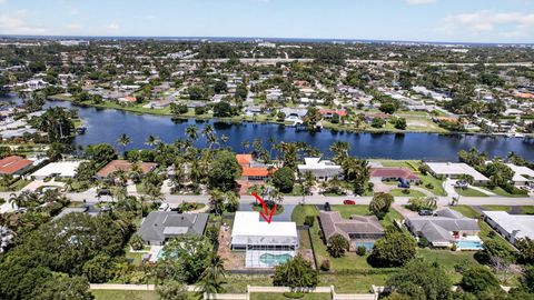 Tiny photo for 8111 W Lake Drive, Lake Clarke Shores, FL 33406 (MLS # B26036746)