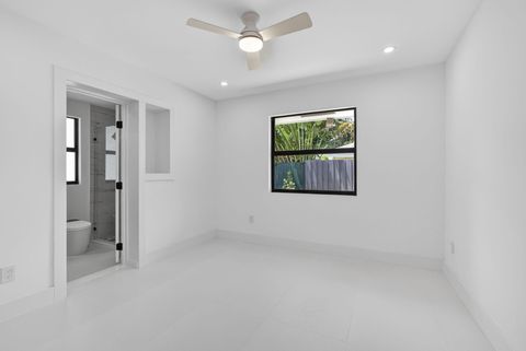 Tiny photo for 8111 W Lake Drive, Lake Clarke Shores, FL 33406 (MLS # B26036746)