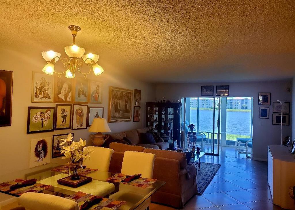 Photo of 14112 Huntington Pointe Drive Dr #110, Delray Beach, FL 33484 (MLS # R10822885)