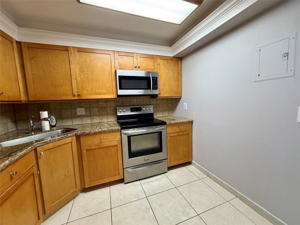 Photo of 101 Briny Avenue #1606, Pompano Beach, FL 33062 (MLS # F10529529)