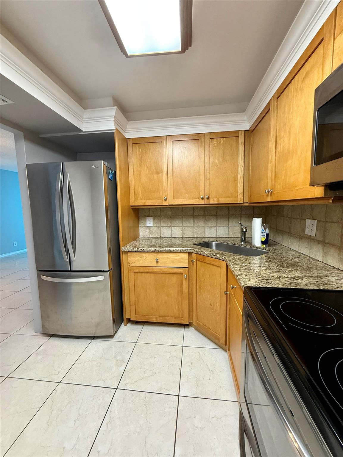 Pompano Beach Club North - Residential Lease