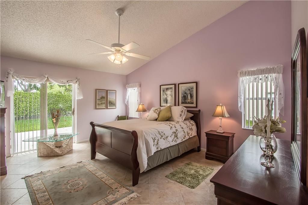 Parkwood VI 148-37 B - Residential