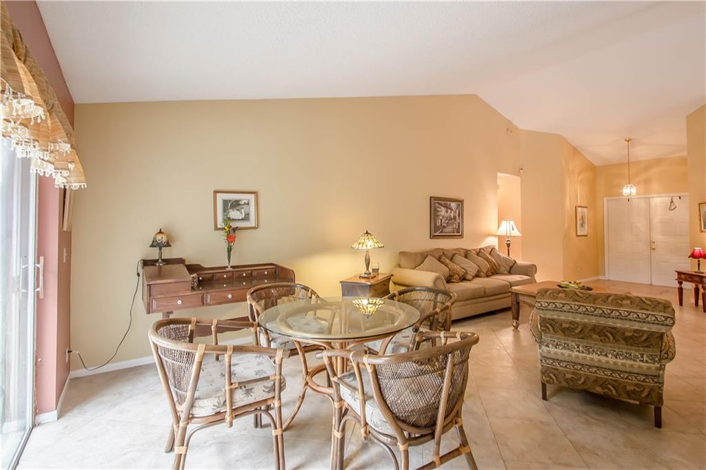 Parkwood VI 148-37 B - Residential