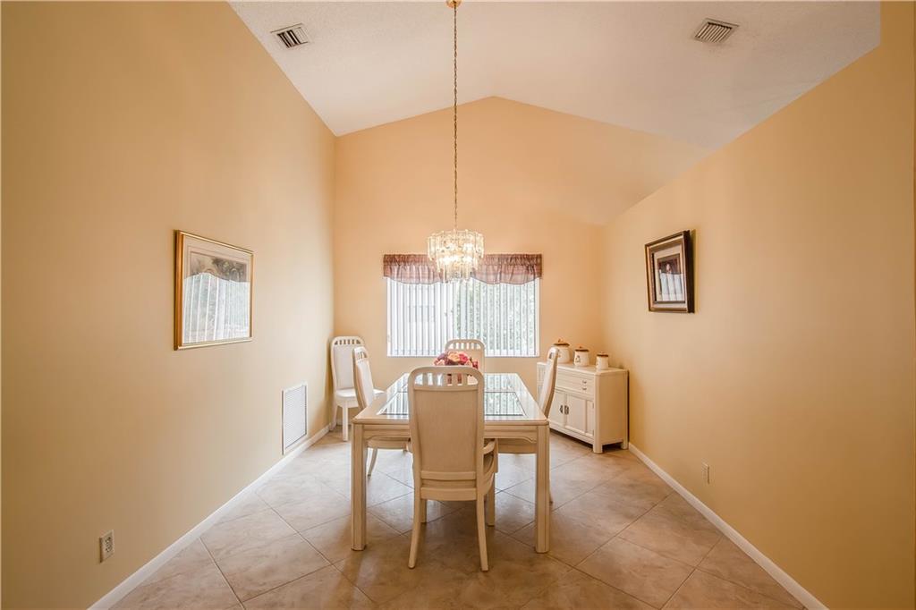 Parkwood VI 148-37 B - Residential