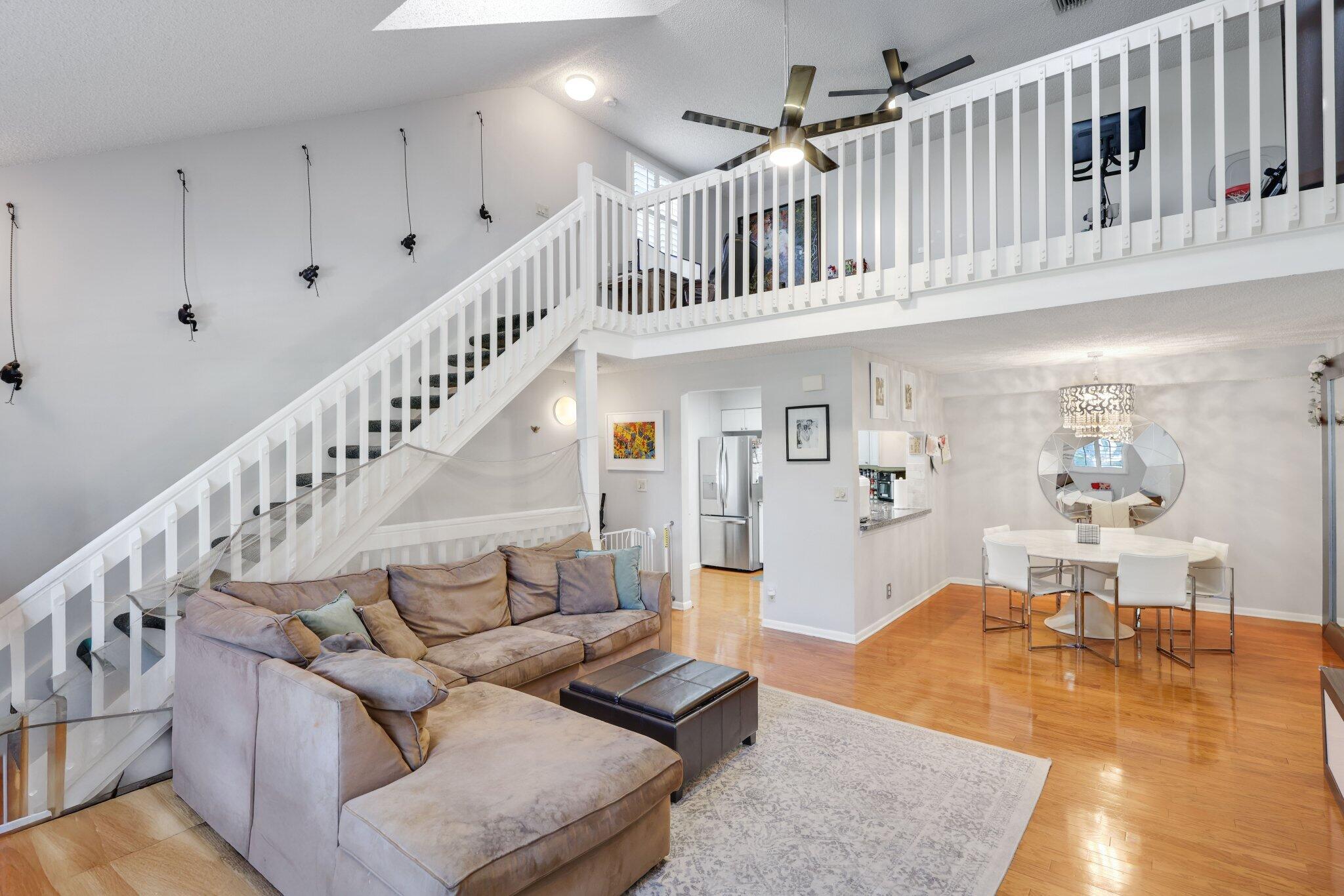 LA BONNE VIE AT PALM-AIRE - Residential