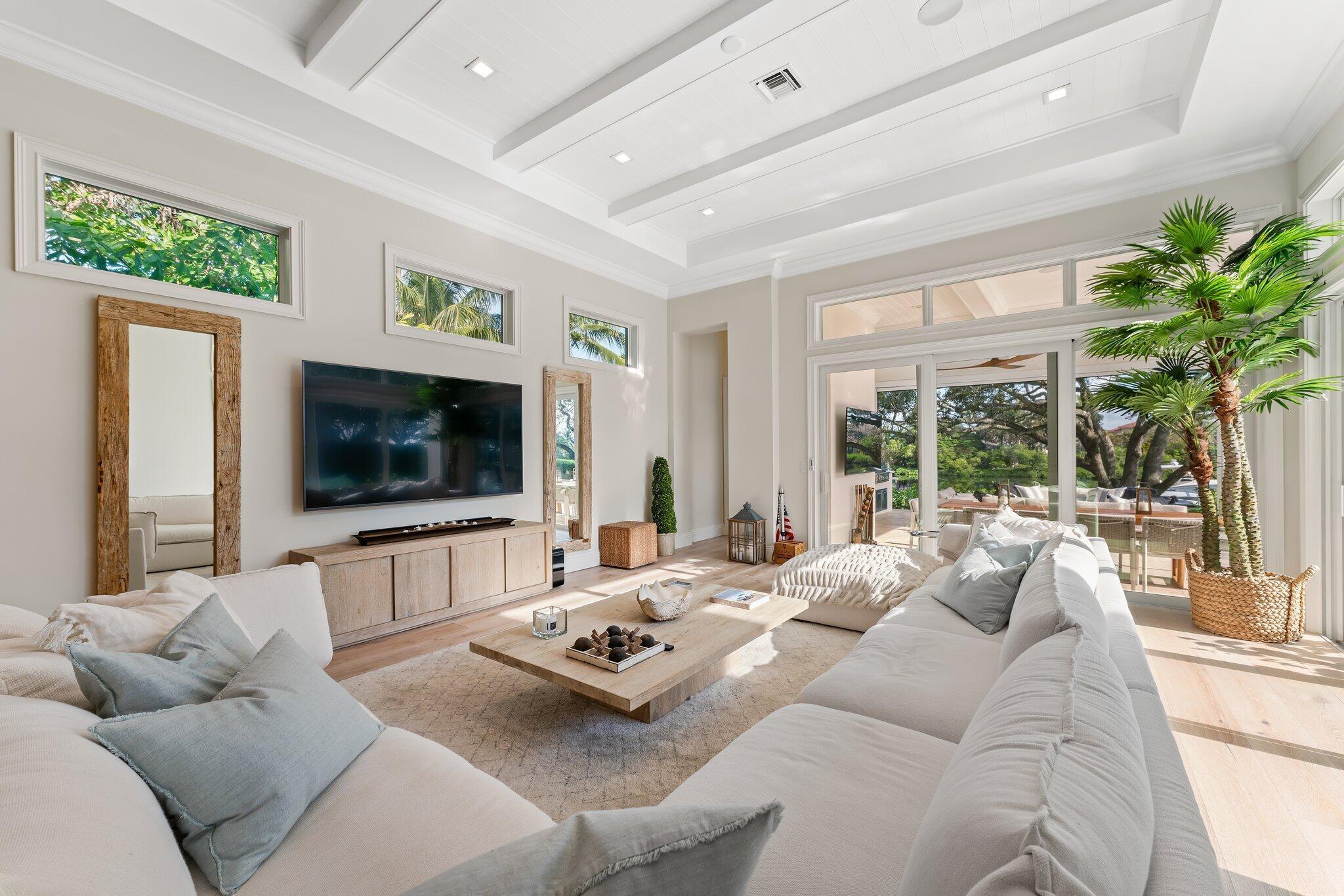 JUPITER RIVER ESTATES - Residential