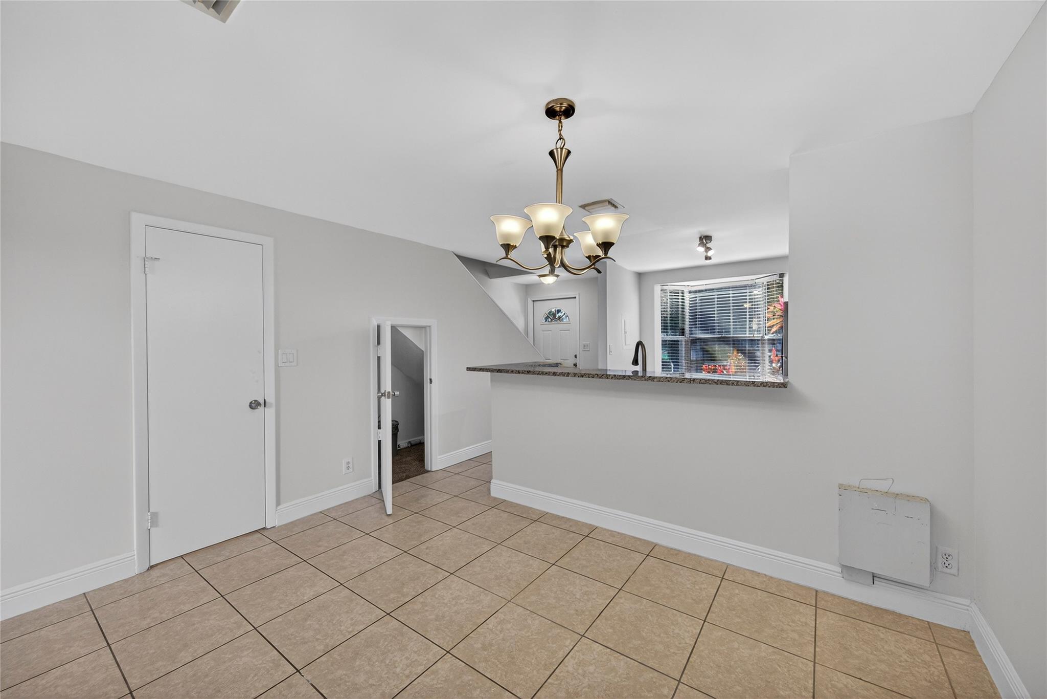 EDGEWATER TOWNHOMES - Residential