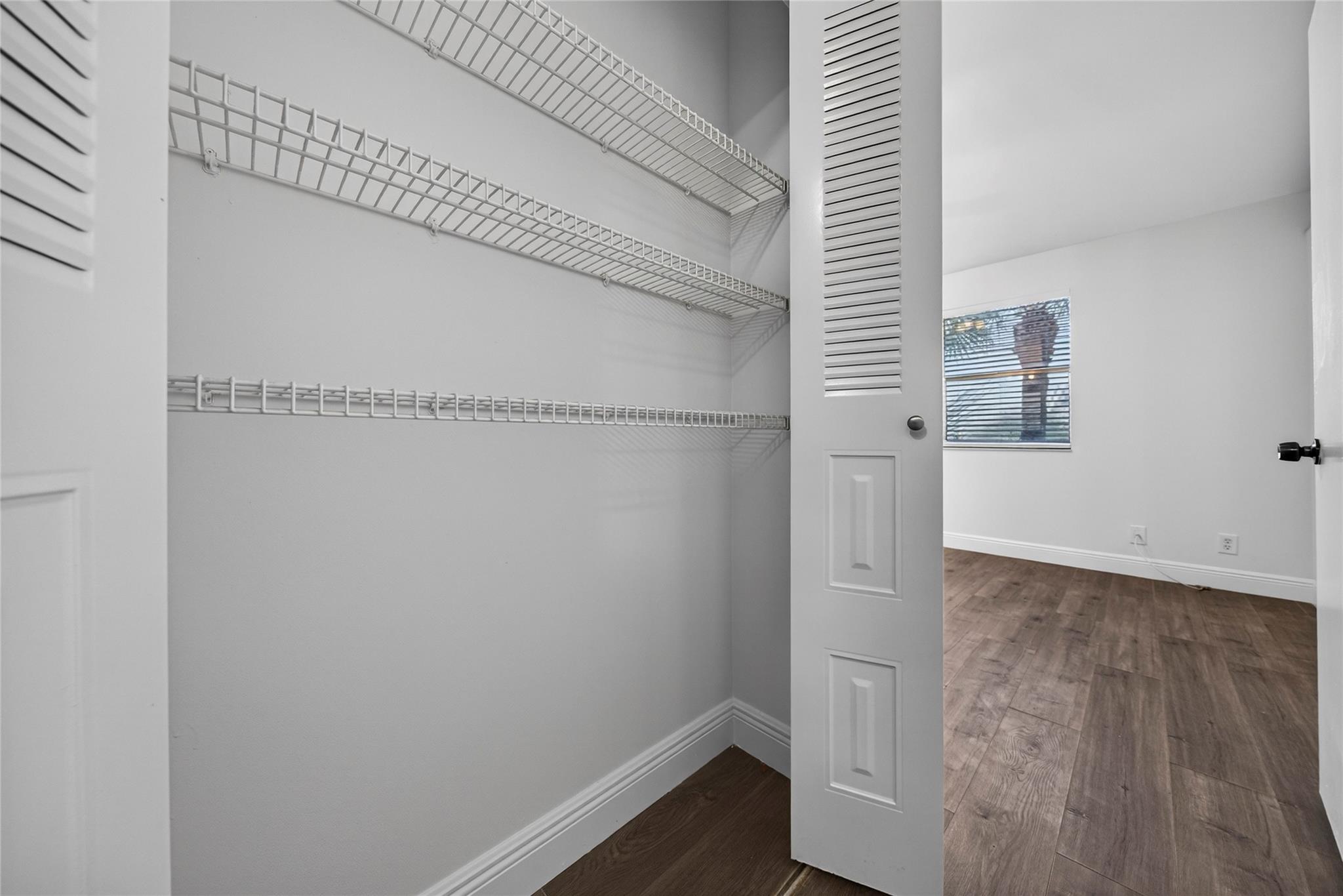 EDGEWATER TOWNHOMES - Residential