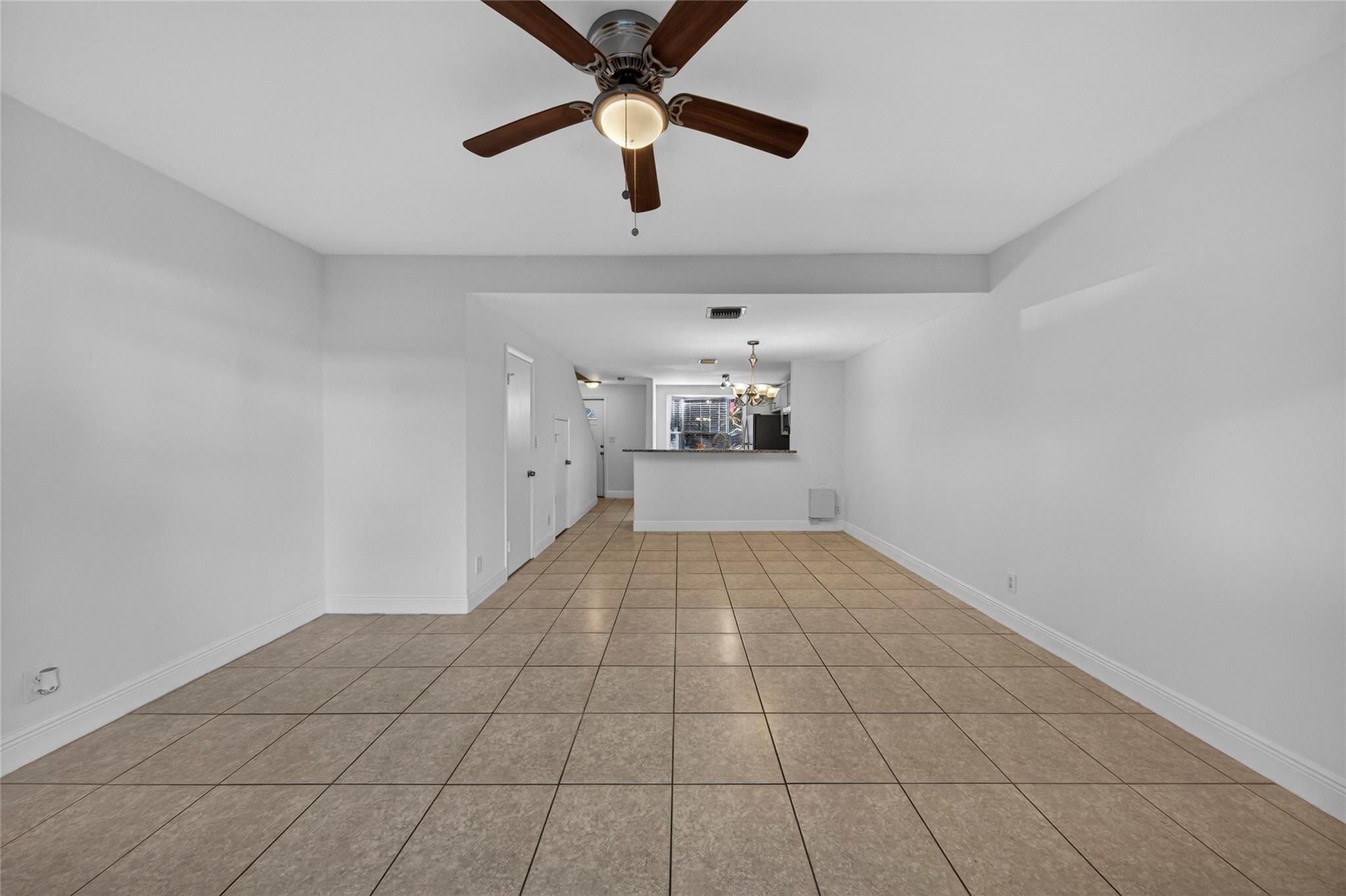 EDGEWATER TOWNHOMES - Residential