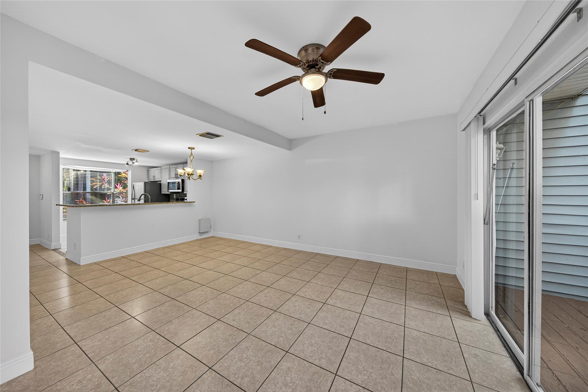 EDGEWATER TOWNHOMES - Residential