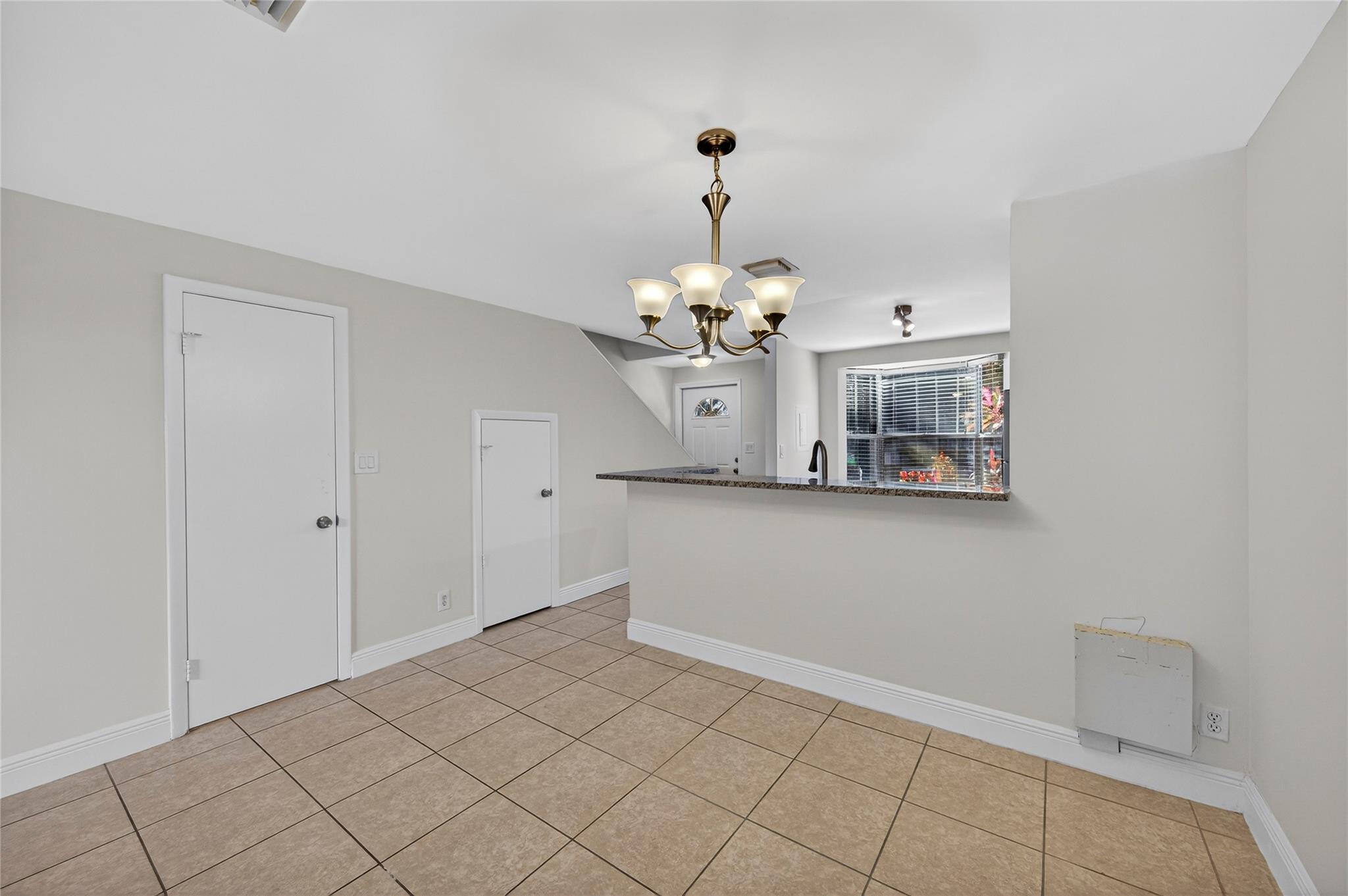 EDGEWATER TOWNHOMES - Residential