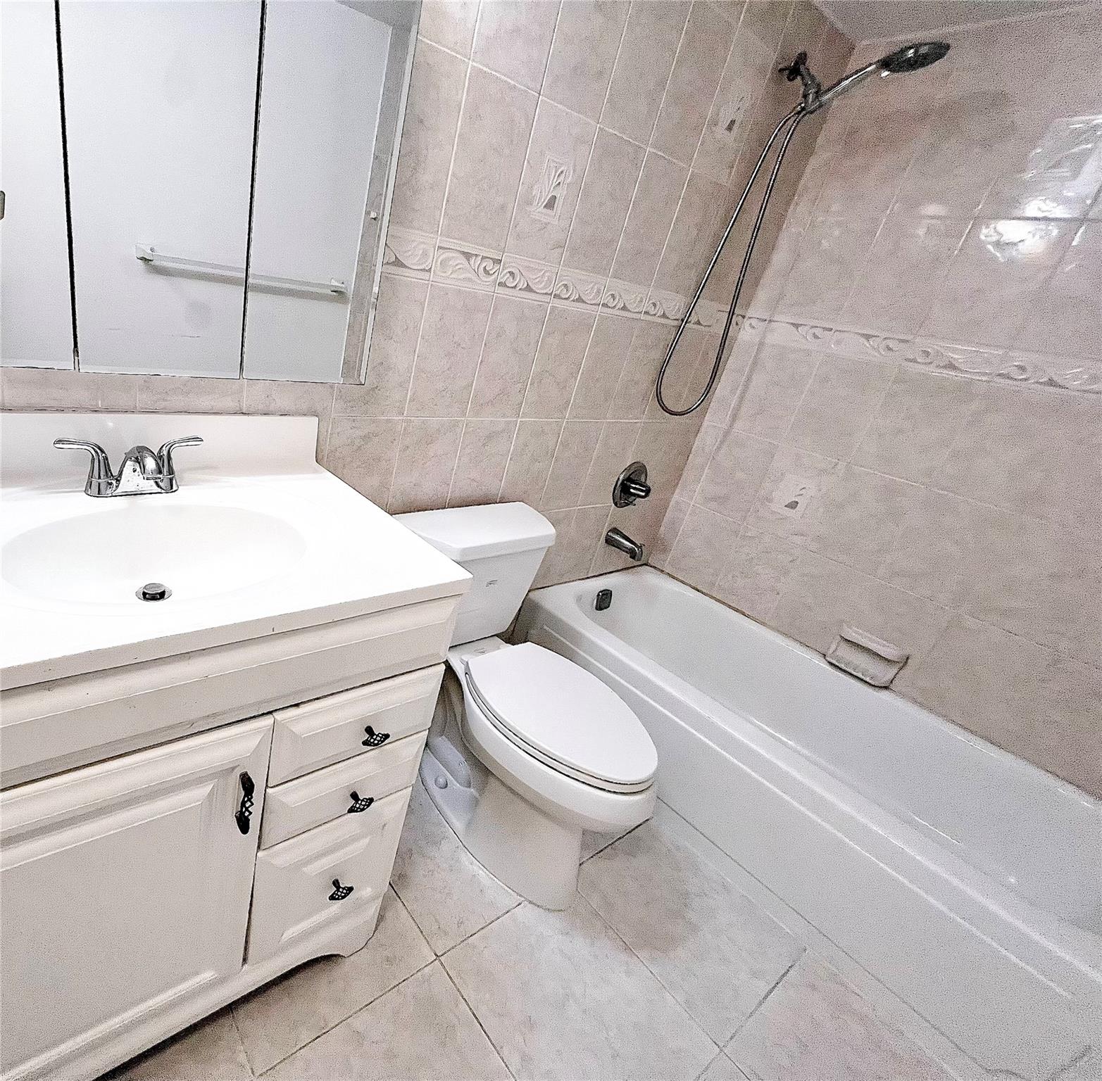 Sparrows Walk - Residential