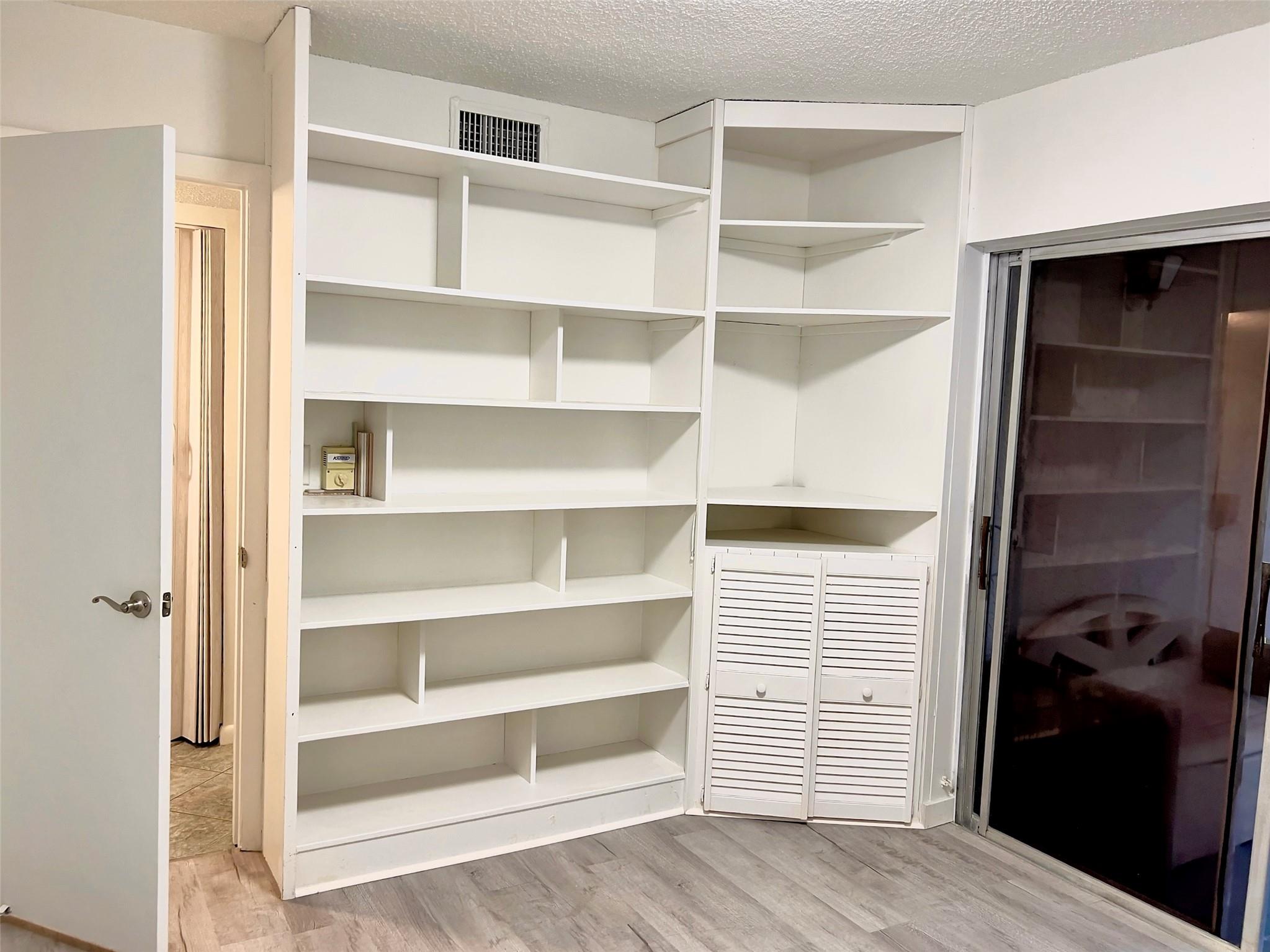 Sparrows Walk - Residential