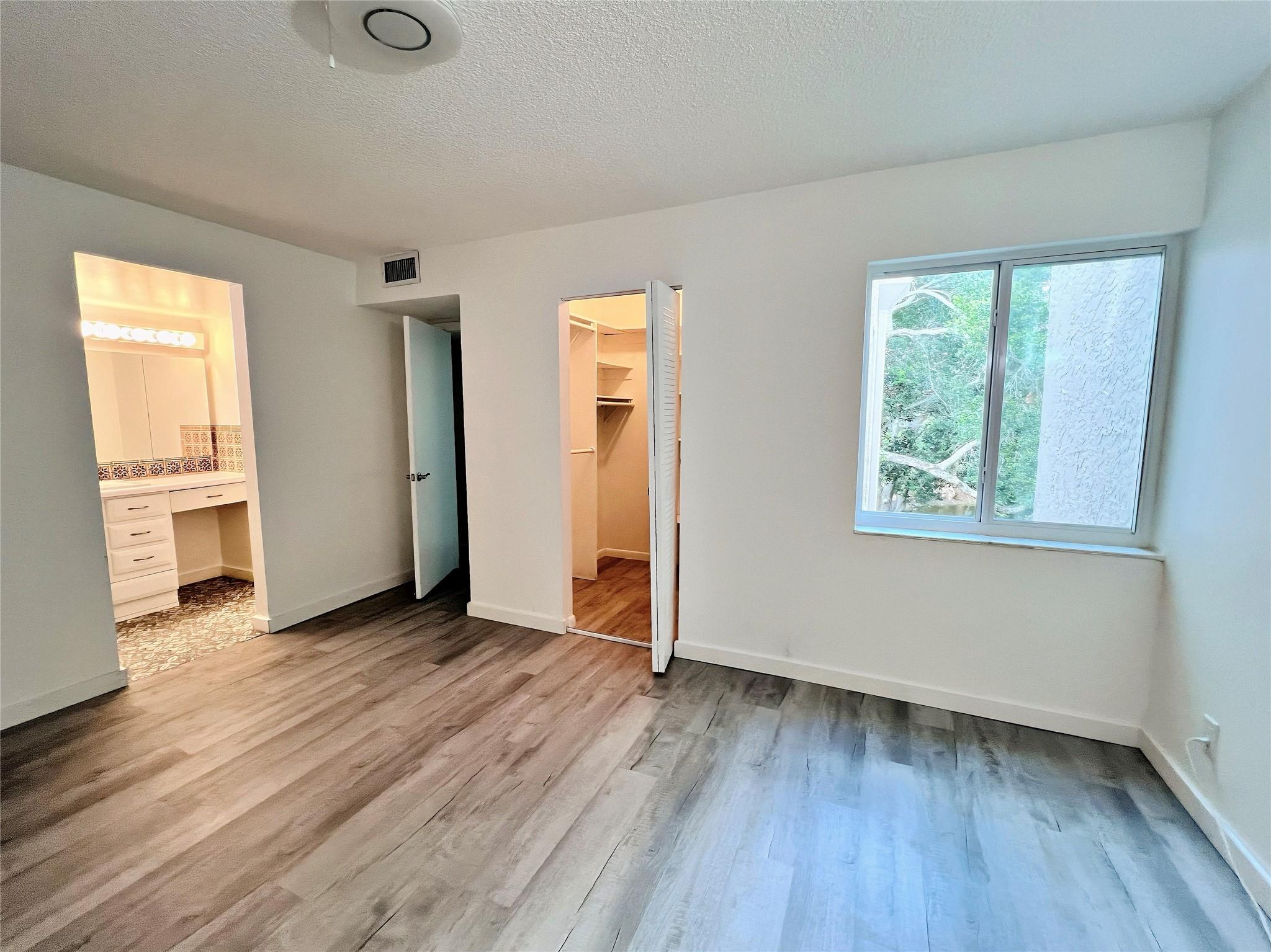 Sparrows Walk - Residential