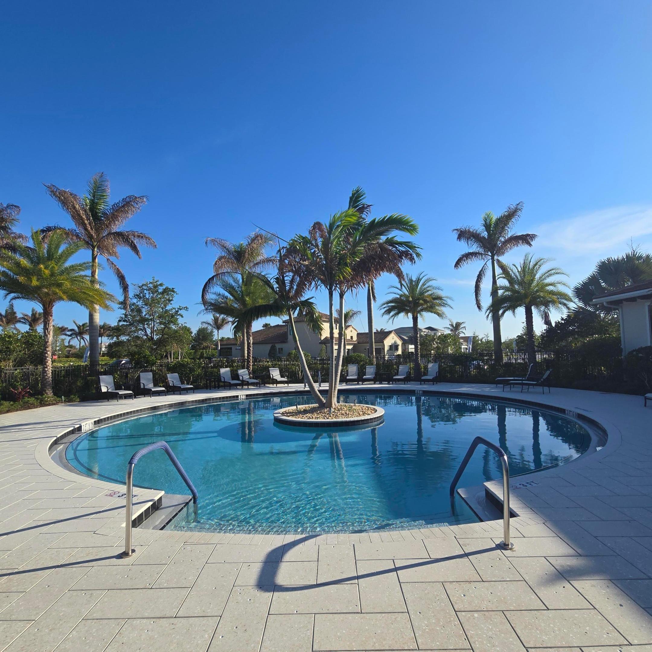 VERANO PUD 1 PLAT NO 15 - Residential