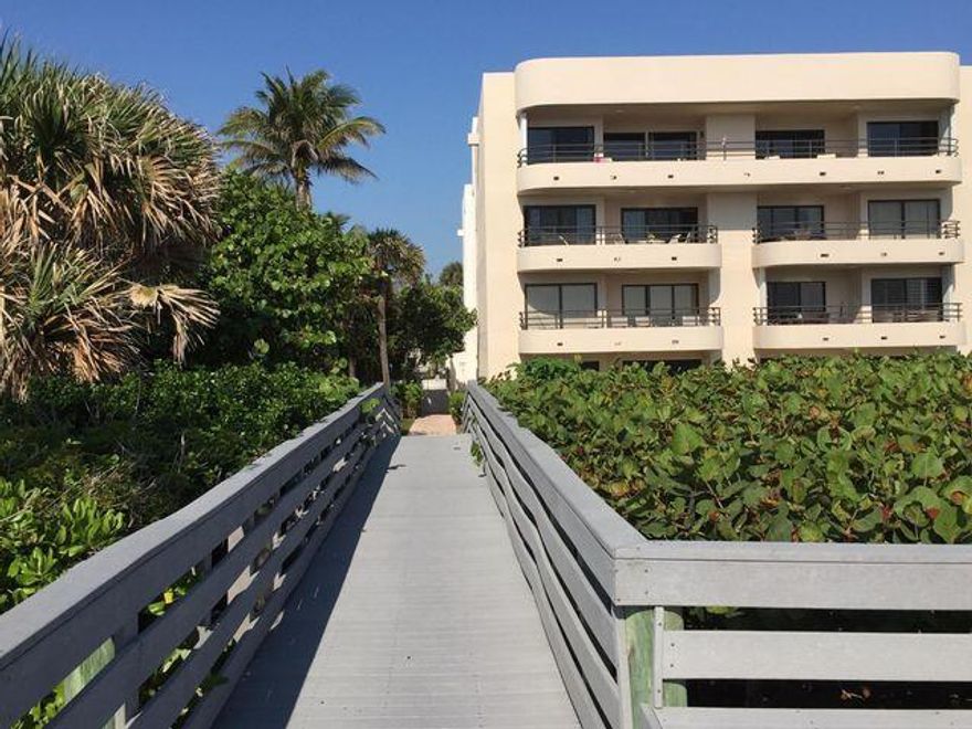 Direct Oceanfront-4 story condo with only 22 units.  Pool, Spa, & BBQ Area. Near the Gardens Mall, Restaurants, Palm Beach, and only 15 from Palm Beach International Airport.