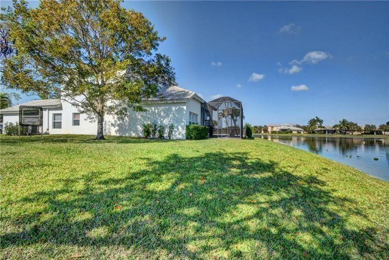 PARKLAND ISLES - Residential