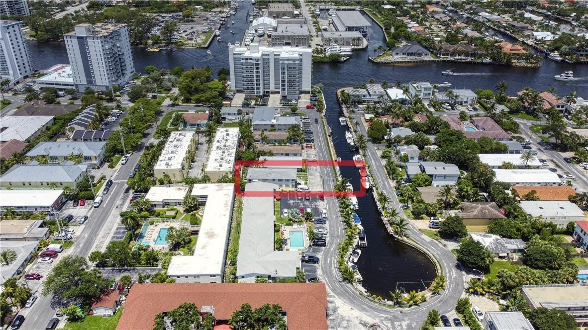 3220 Canal Dr