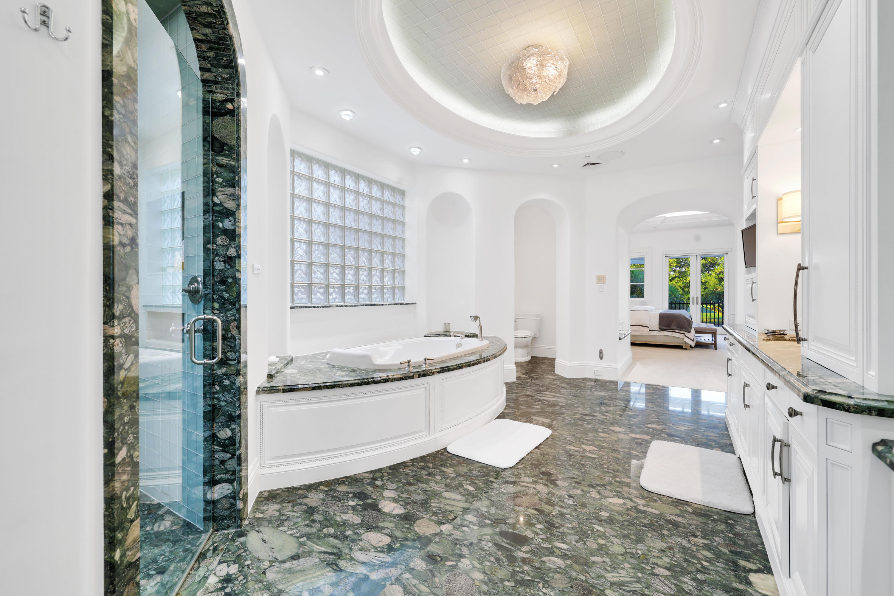 Mizner Lake Estates - Residential