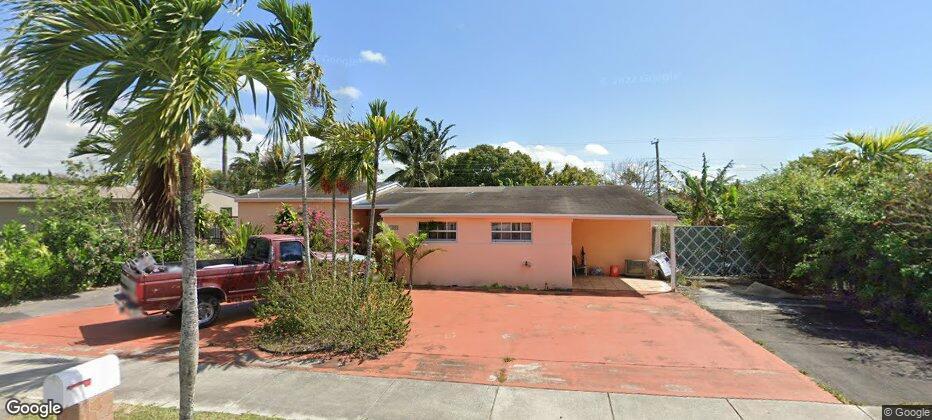View Miami, FL 33165 house