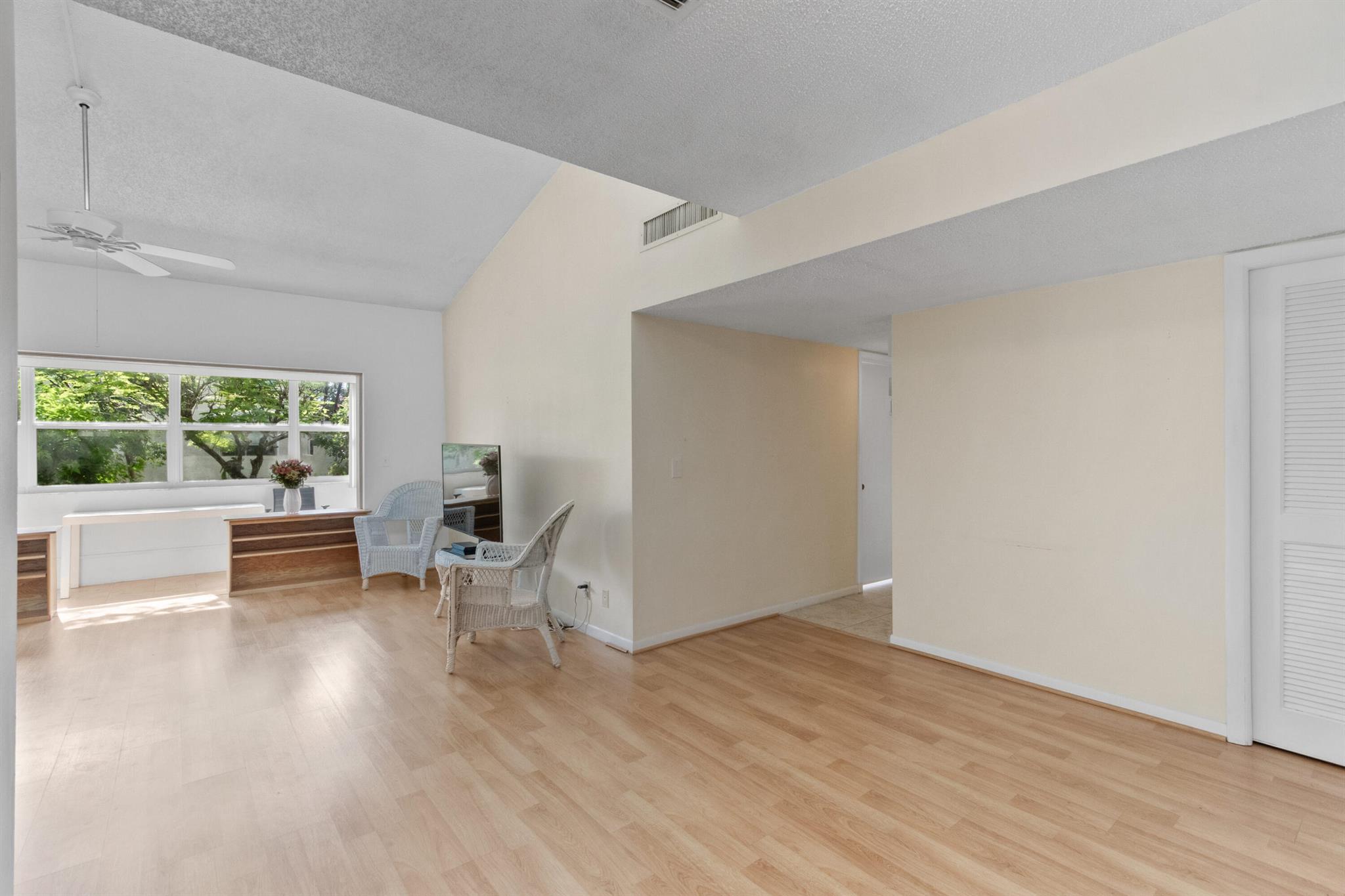 2651 Boundbrook Boulevard 111